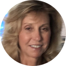 lynda-Phelps.png lynda-Phelps.png